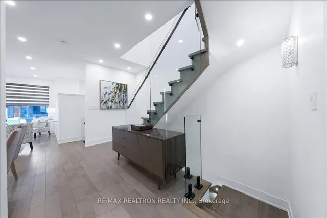 Additional image 14 of 46 Franklin Ave