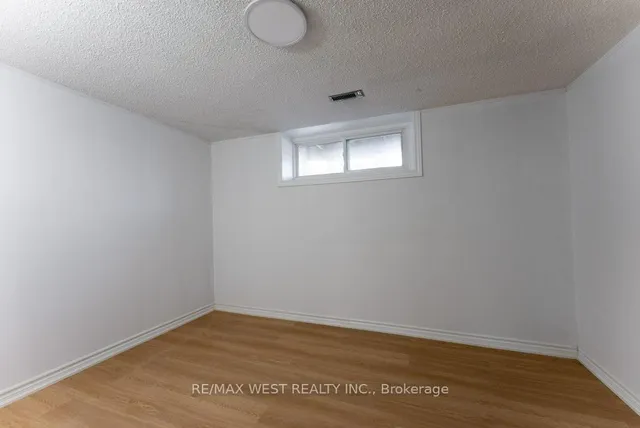 Additional image 33 of 61 Orchardcroft Cres