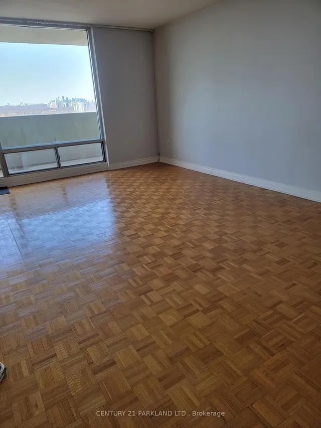 Additional image 10 of 1 Massey Sq Unit 2015