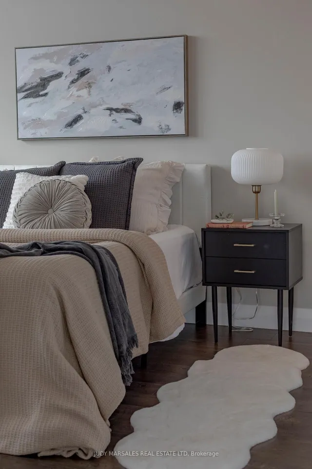 Additional image 25 of 101 Locke St Unit 504