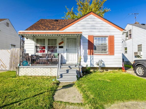 8867 Rutland St, Detroit, MI 48228