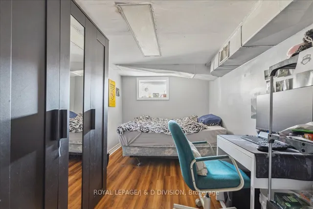 Additional image 31 of 59 Paisley Ave Unit Ave S