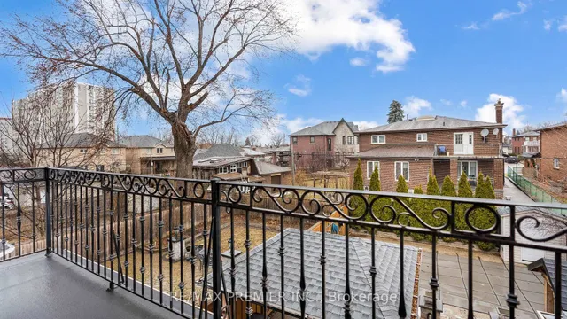 Additional image 22 of 1166 Glengrove Ave