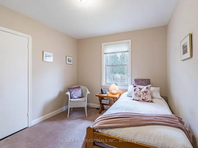 Additional image 22 of 17 Duncairn Dr