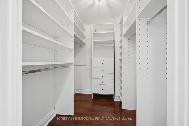 Additional image 32 of 77 Avenue Rd Unit 306