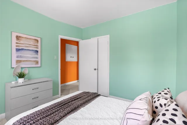 Additional image 22 of 34 Holford Cres