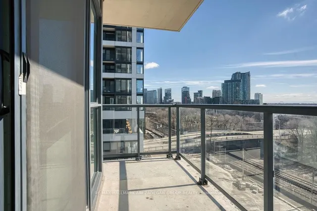 Additional image 23 of 49 EAST LIBERTY St Unit 602