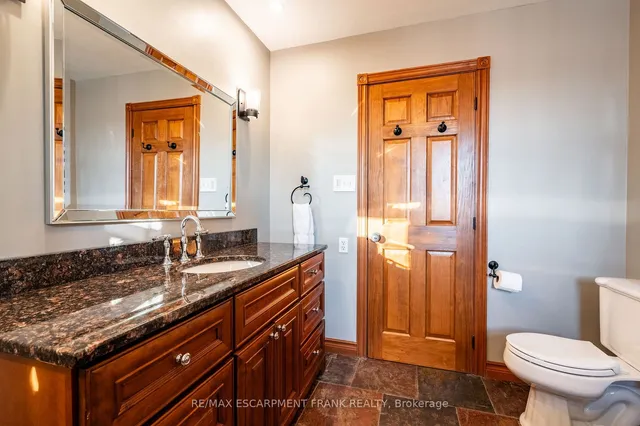 Additional image 37 of 3260 Guyatt Rd