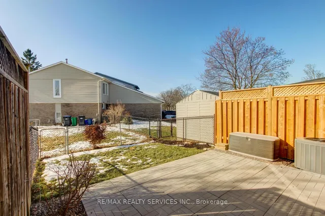 Additional image 40 of 135 Royal Salisbury Way