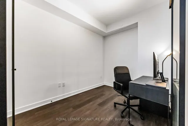 Additional image 16 of 55 Charles St Unit 4204