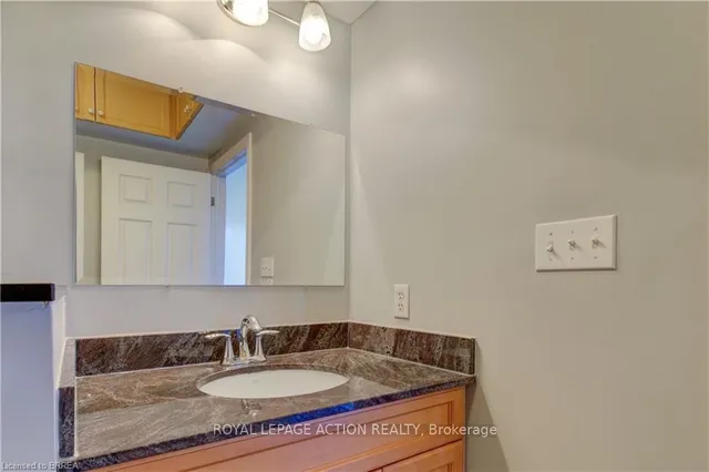 Additional image 14 of 92 Twentyplace Blvd