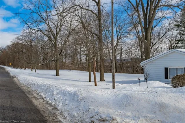 Additional image 38 of 14 Maple Ave