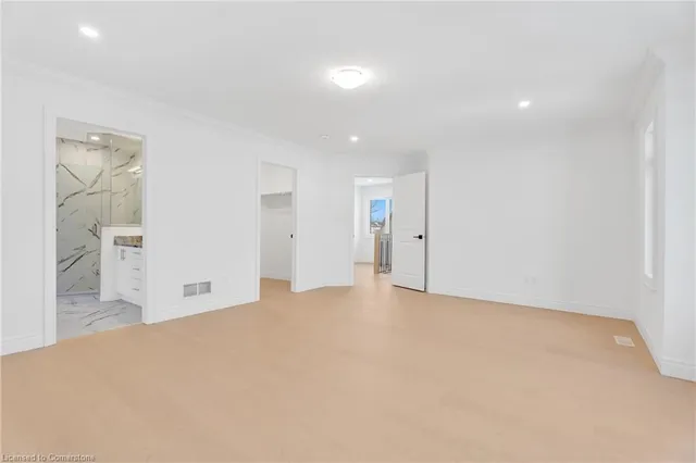 Additional image 29 of 22 Roselawn Ave