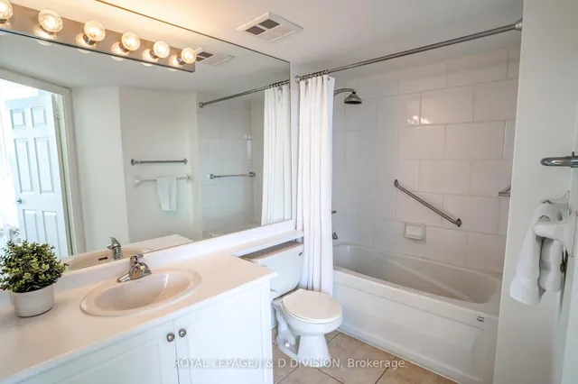 Additional image 22 of 451 Rosewell Ave Unit 601