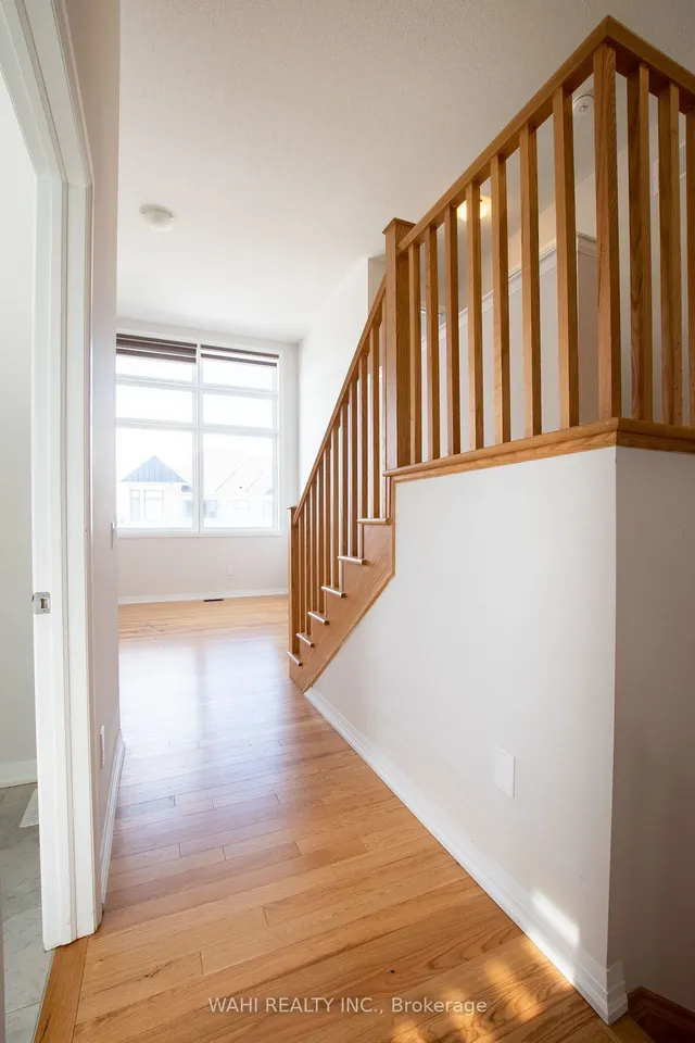 Additional image 23 of 39 Yale Dr