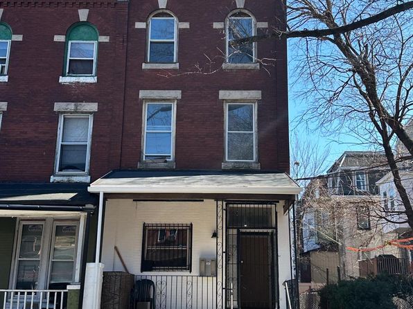 262 W Apsley St, Philadelphia, PA 19144