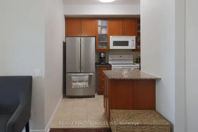 Additional image 14 of 60 Byng Ave Unit 1215