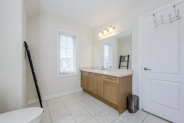 Additional image 27 of 54 Borers Creek Circ