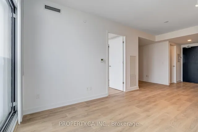 Additional image 10 of 501 Yonge St Unit 3103