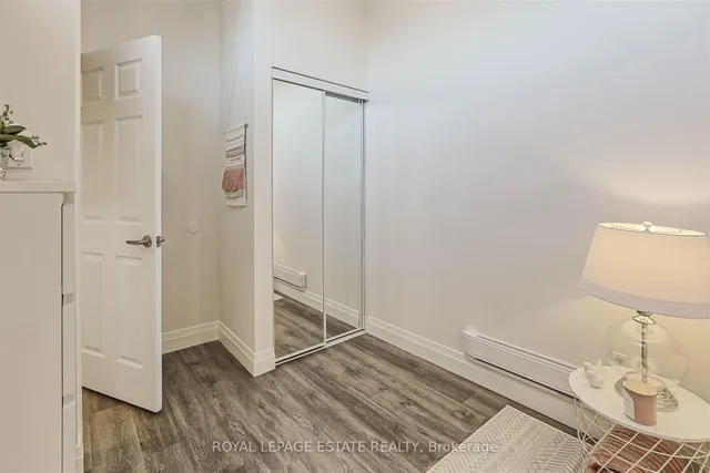 Additional image 17 of 1209 Queen St Unit 28