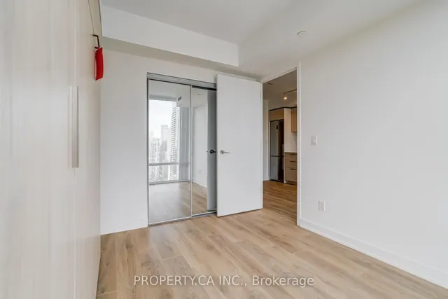 Additional image 15 of 501 Yonge St Unit 3103