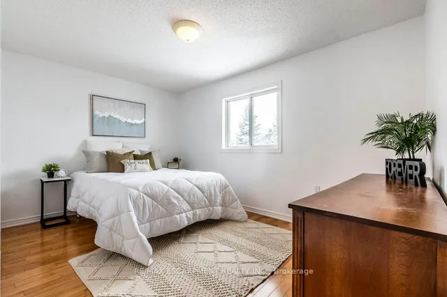 Additional image 24 of 62 Spadara Dr