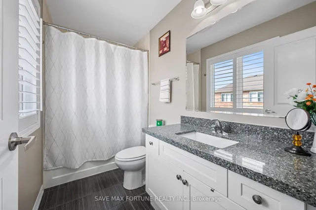 Additional image 32 of 262 Cedric Terr