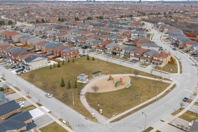 Additional image 48 of 4 Rainbrook Clse