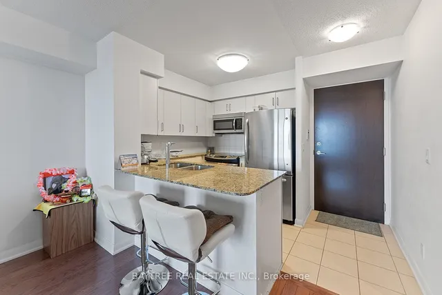 Additional image 3 of 215 Sherway Gardens Rd Unit 1008