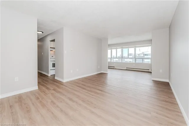 Additional image 7 of 65 Highland Cres Unit 806