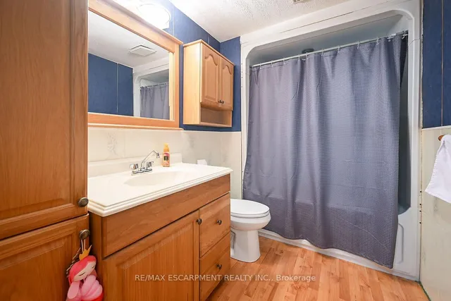 Additional image 13 of 105 Lilacside Dr