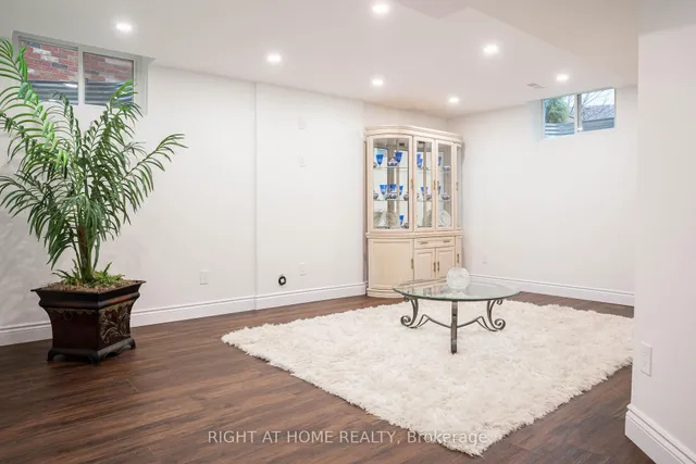 Additional image 13 of 118 Banffshire St