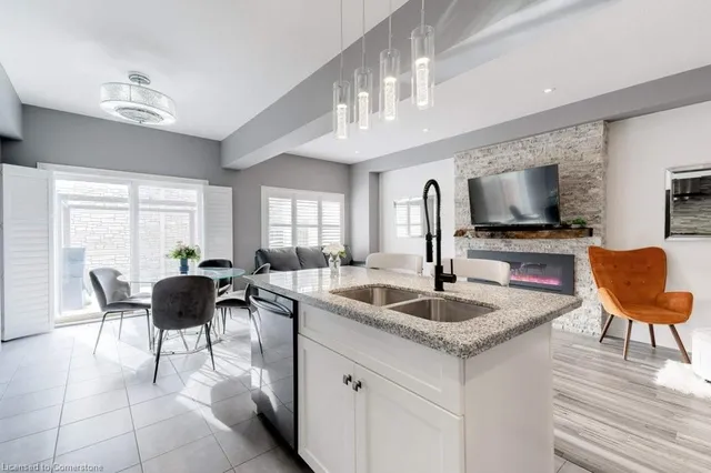 Additional image 22 of 98 Shoreview Pl Unit 12