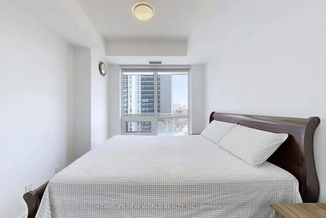 Additional image 16 of 56 Forest Manor Rd Unit 501