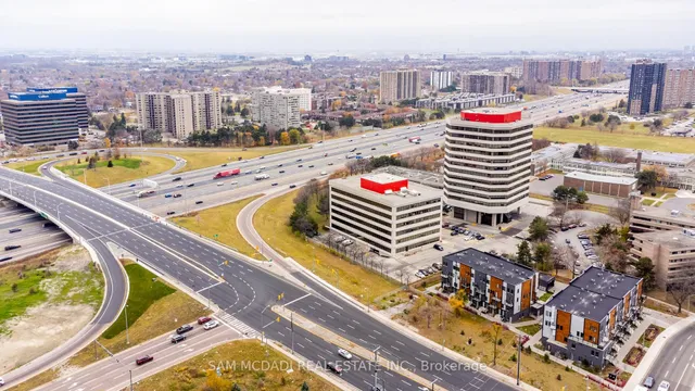 Additional image 28 of 402 The East Mall N/A Unit 220