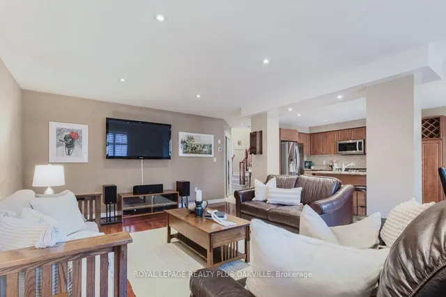 Additional image 41 of 16 Grayrocks Ave