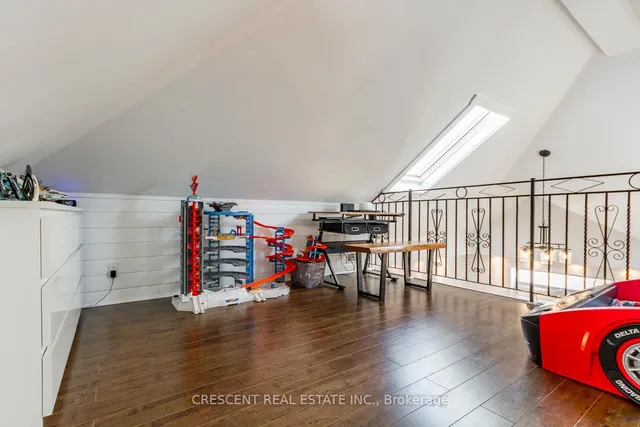 Additional image 19 of 35 Ellins Ave