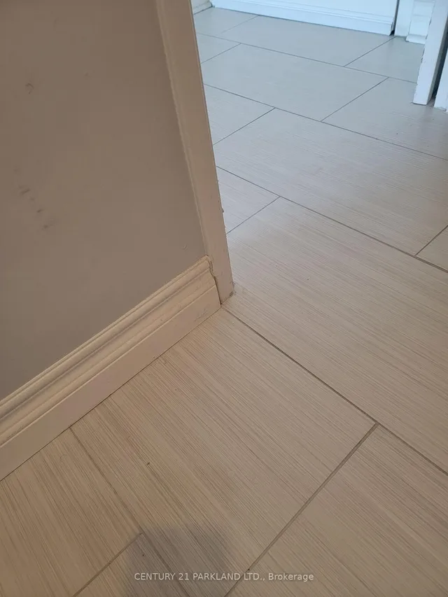 Additional image 7 of 1 Massey Sq Unit 2015