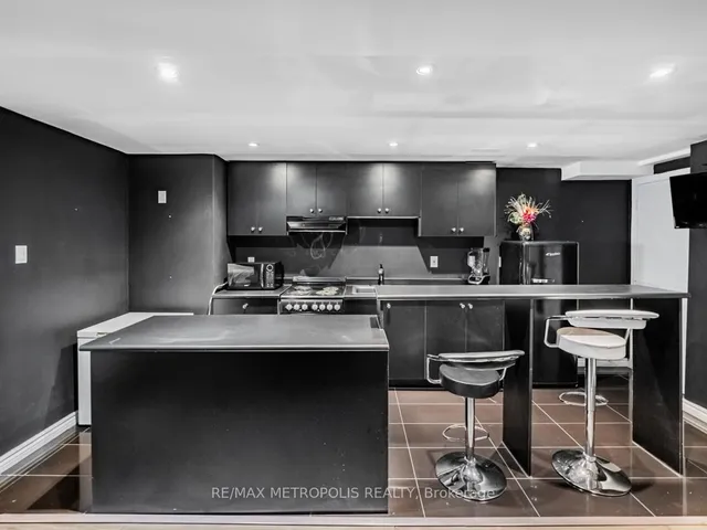 Additional image 31 of 5 Furrows End