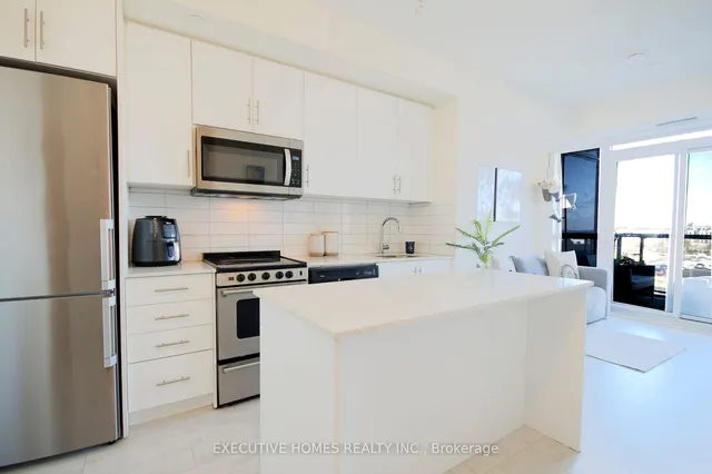 Additional image 8 of 509 Dundas St Unit 411