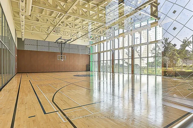 Additional image 23 of 25 McMahon Dr Unit 2009