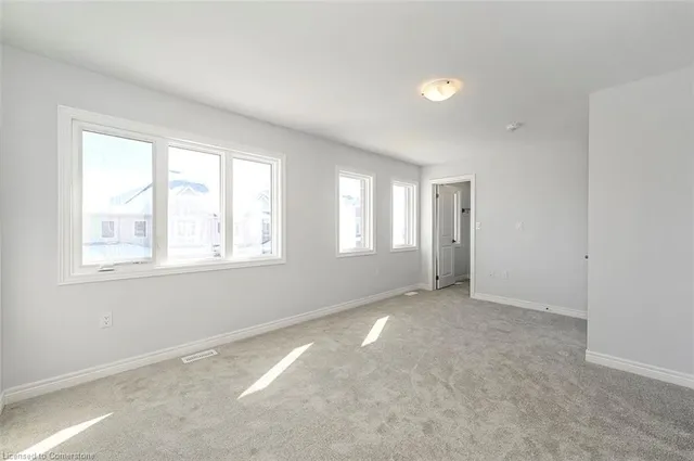 Additional image 31 of 205 Thames Way Unit 44
