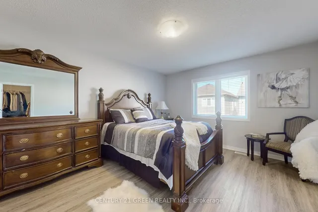 Additional image 22 of 125 Vanhorne Clse