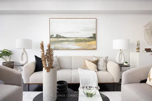 Additional image 4 of 705 King St Unit 1105