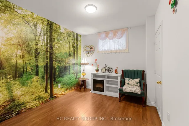 Additional image 26 of 83 Mondeo Dr Unit 535