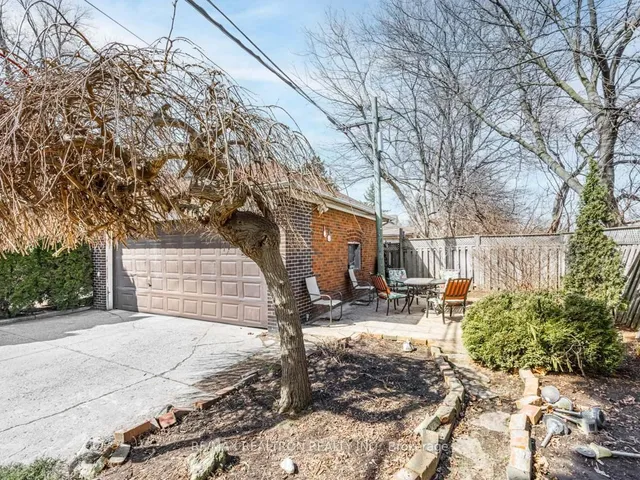 Additional image 14 of 25 Robina Ave