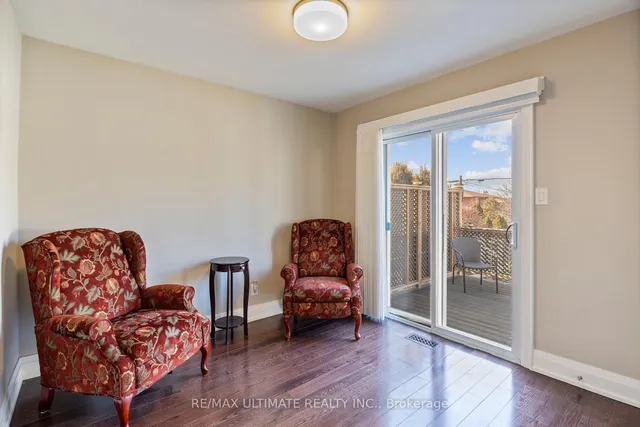 Additional image 20 of 8 Wall Ave