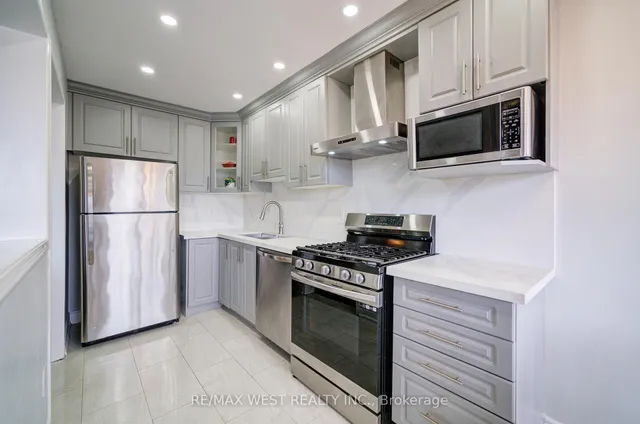 Additional image 18 of 100 Brickyard Way Unit 14