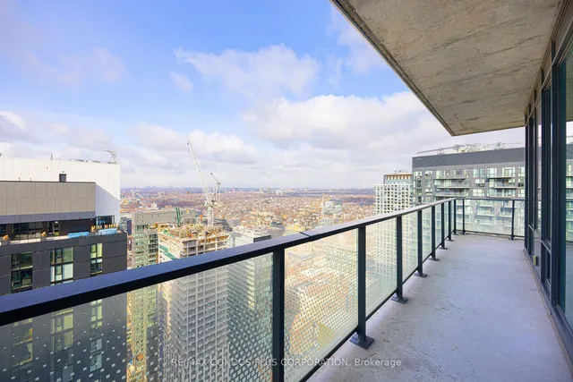 Additional image 22 of 125 Blue Jays Way Unit 5303