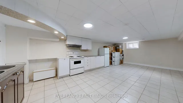 Additional image 32 of 8 Hogan Dr